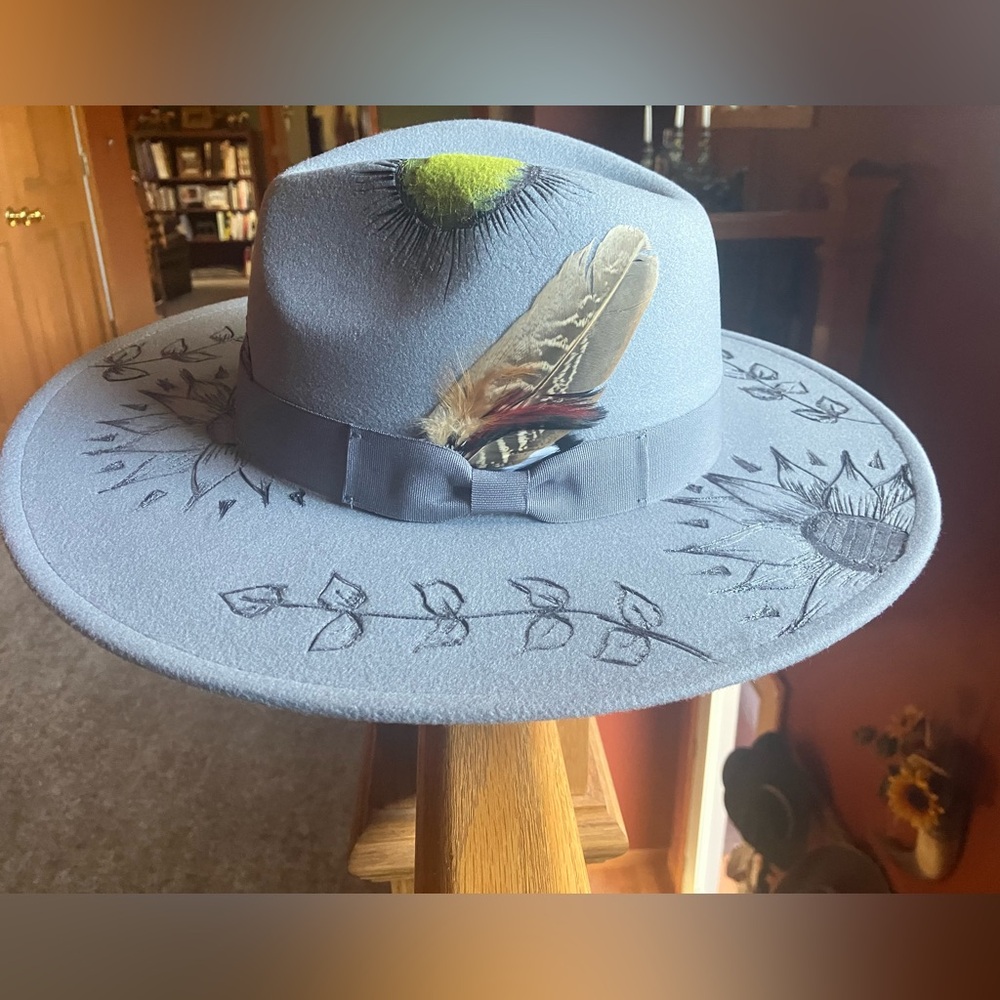 Stylish Feather Embellished Gray Hat